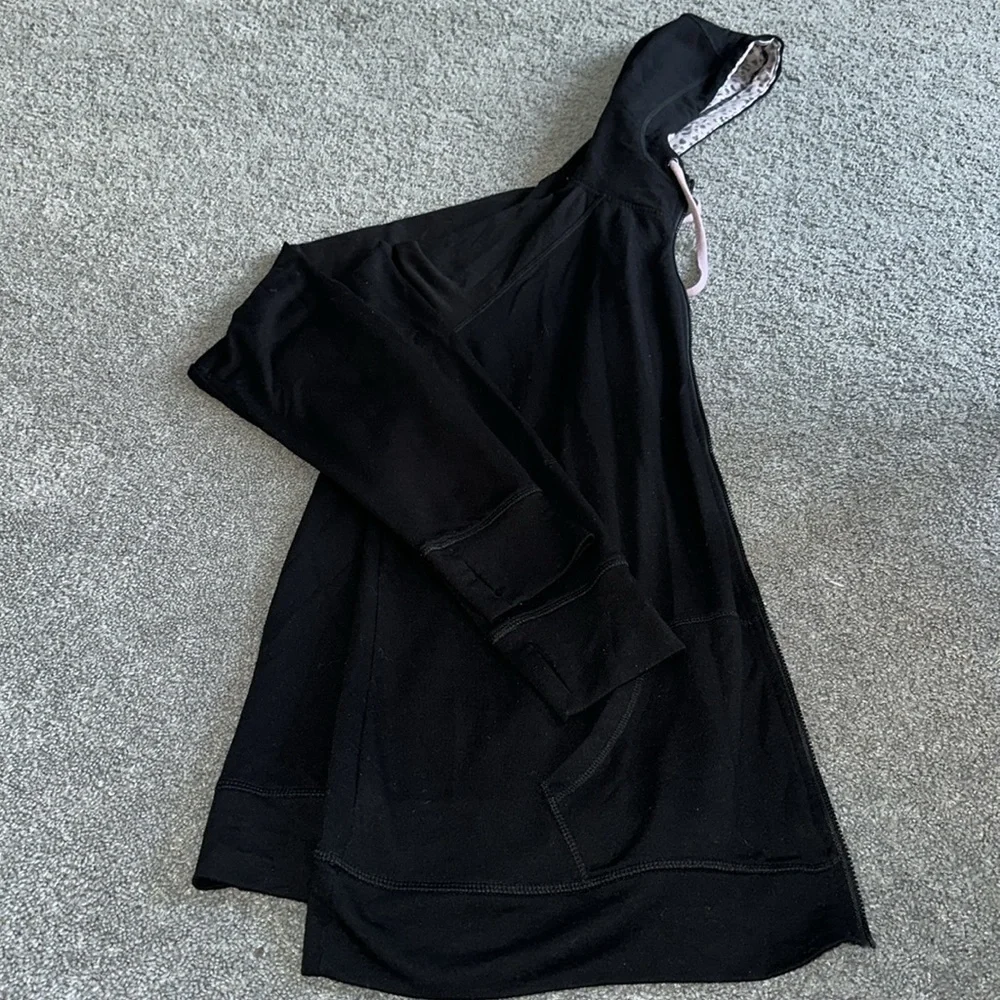 Torrid Active zip hoodie - Picture 4 of 4